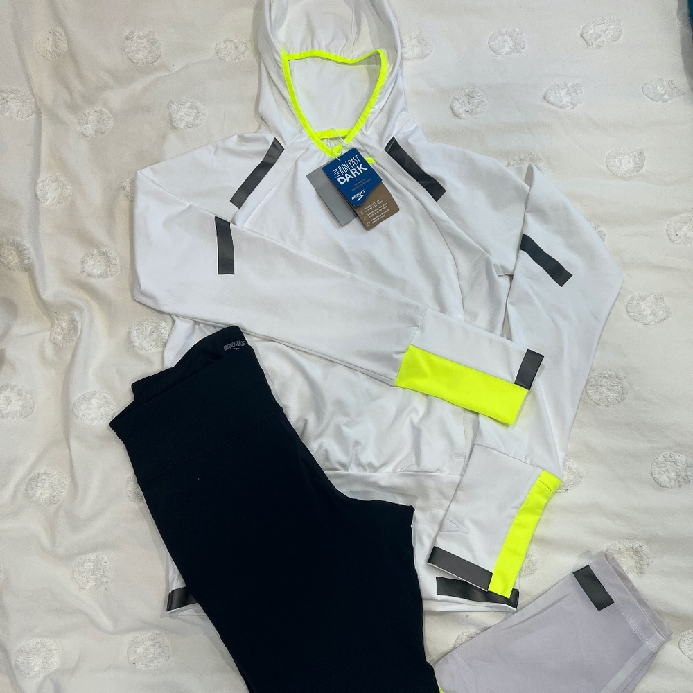 Brooks Carbonite Run Visible Running Hoodie and Legging/Tight Set - Sz S/M